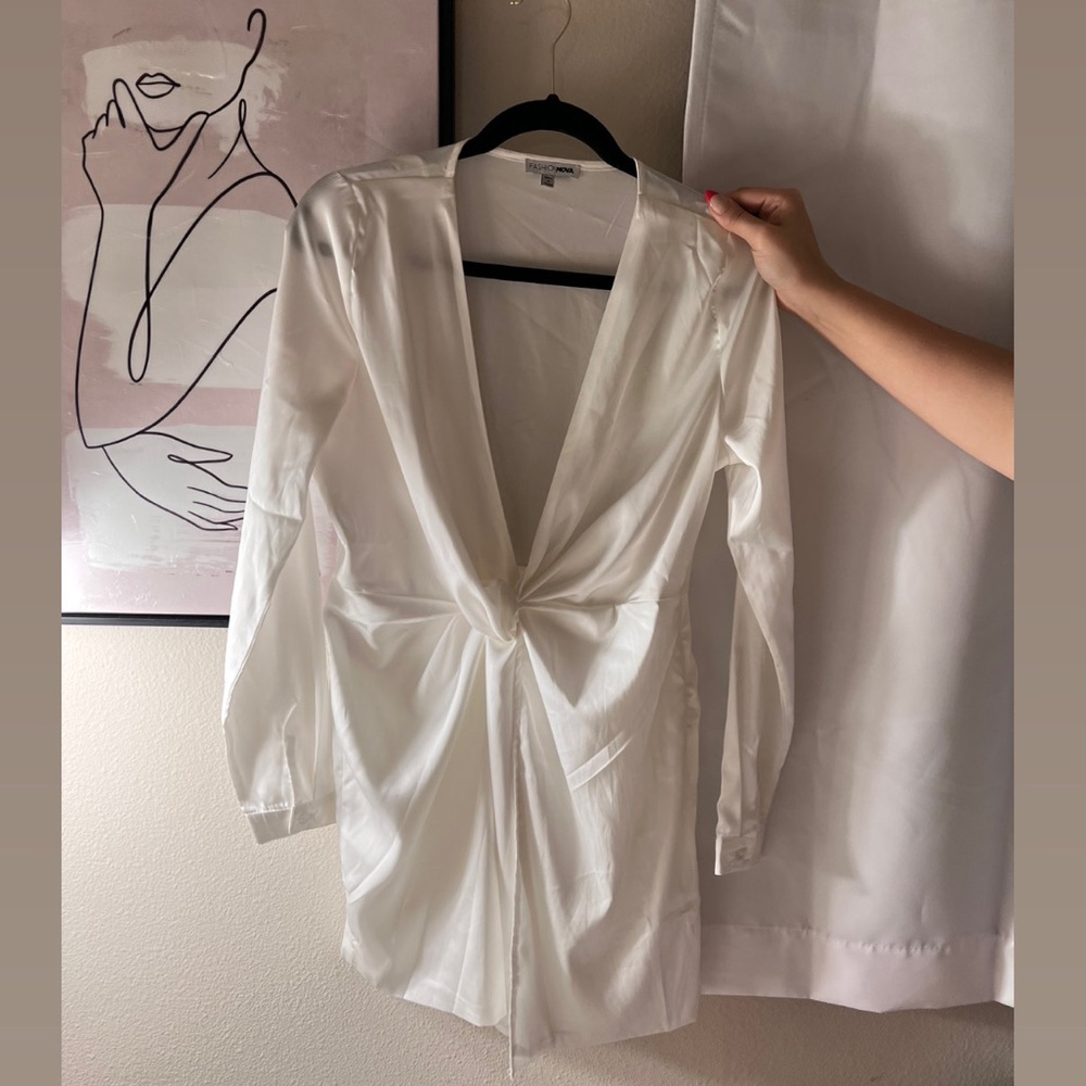 Party white dress 🤍 great condition